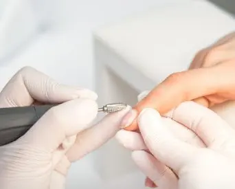 Ongles Américains