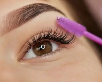Réhaussement de cils